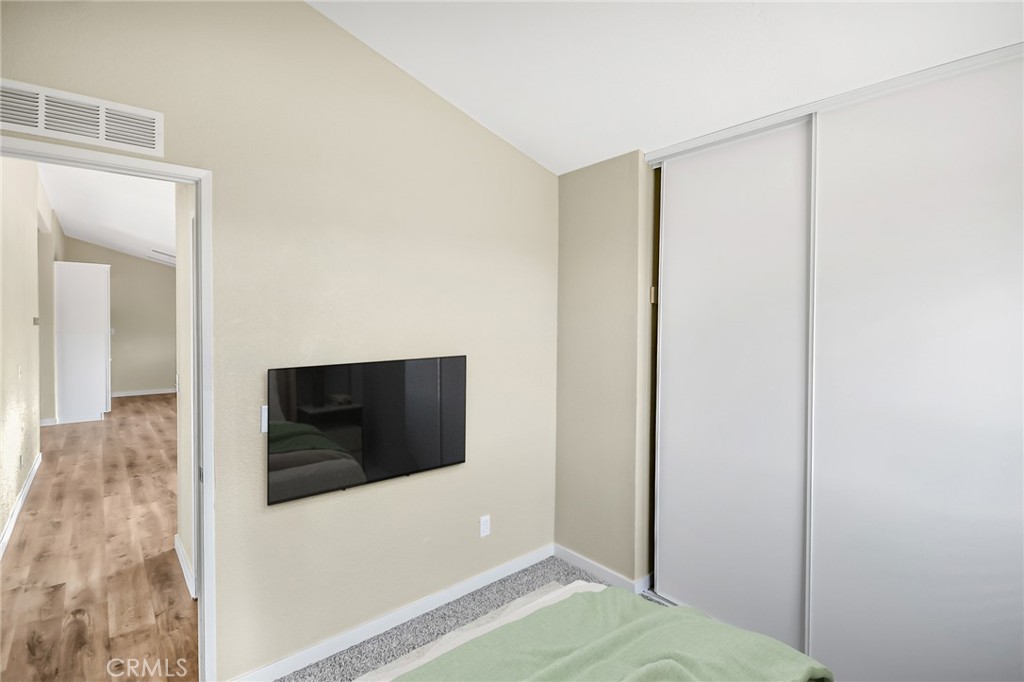 7773 Sequoia Road Phelan, CA 92371 - Photo 12 of 32 a view of a livingroom with a flat screen tv