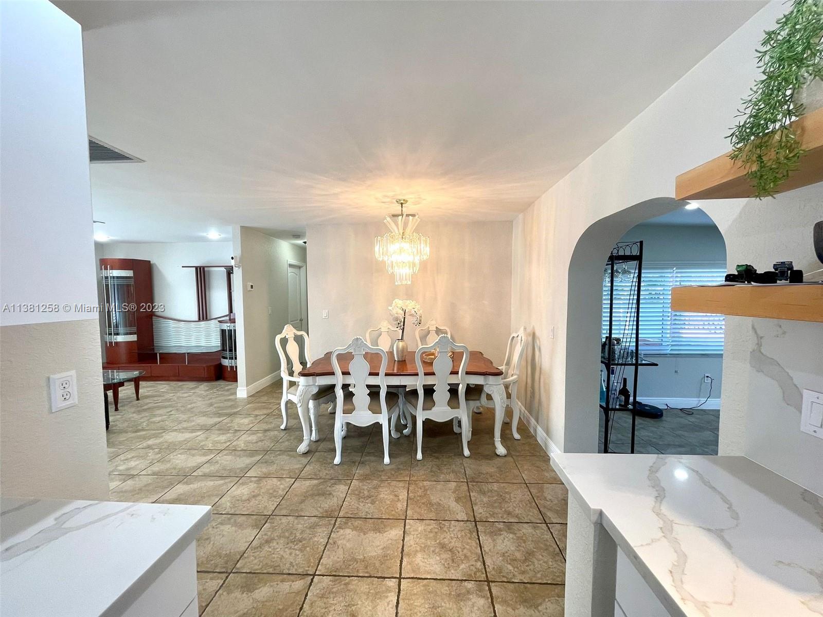 25305 Southwest 124th Court Homestead, FL 33032 - Photo 9 of 39