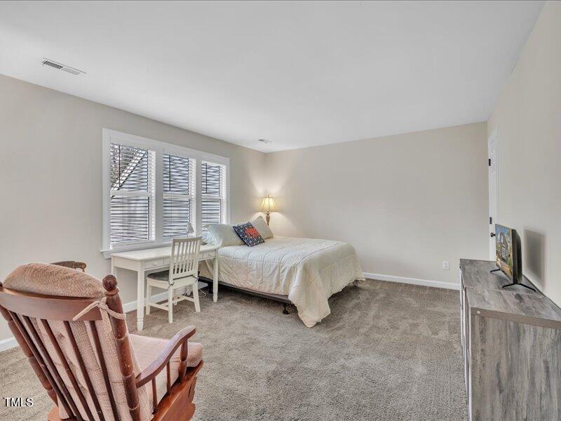 1710 Falls Church Road Raleigh, NC 27609 - Photo 33 of 43 34-1710 Falls Church Rd-29