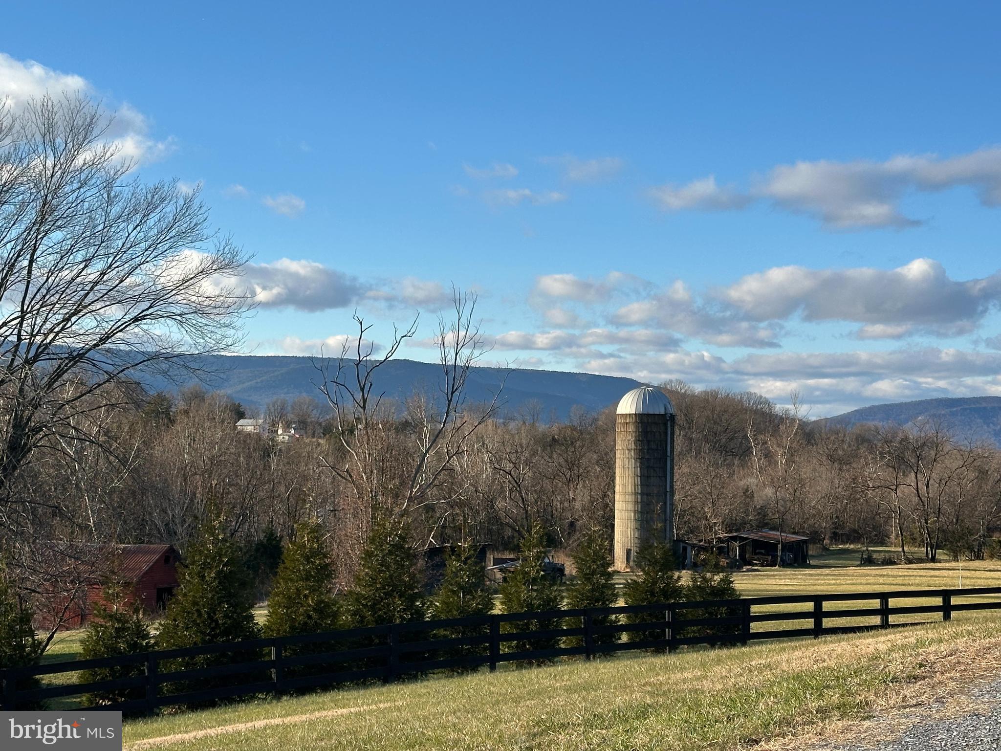 650 Honeyville Road Stanley, VA 22851 - Photo 7 of 27