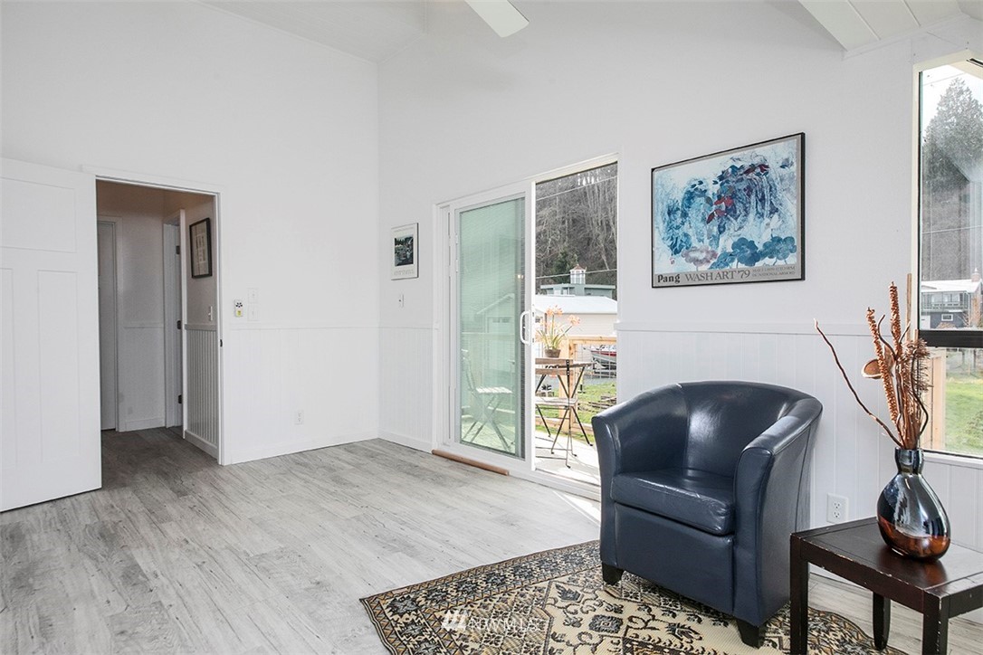 6885 Swanson Street Clinton, WA 98236 - Photo 21 of 36 Gallery Image 21