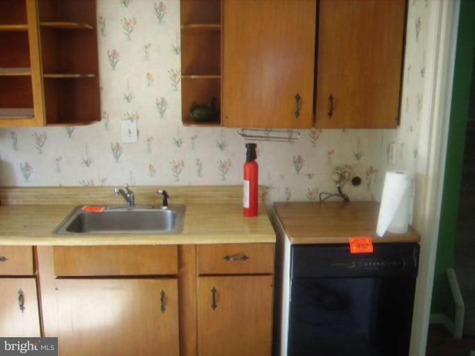 2521 Buck Lodge Road Adelphi, MD 20783 - Photo 8 of 15 Kitchen #2