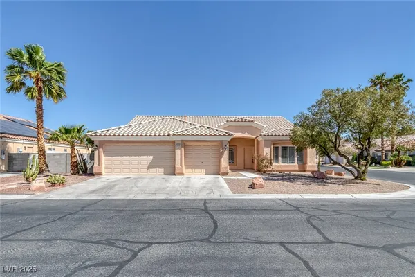 $575,000 | 5808 Spinnaker Reach Avenue, Las Vegas, NV 89130