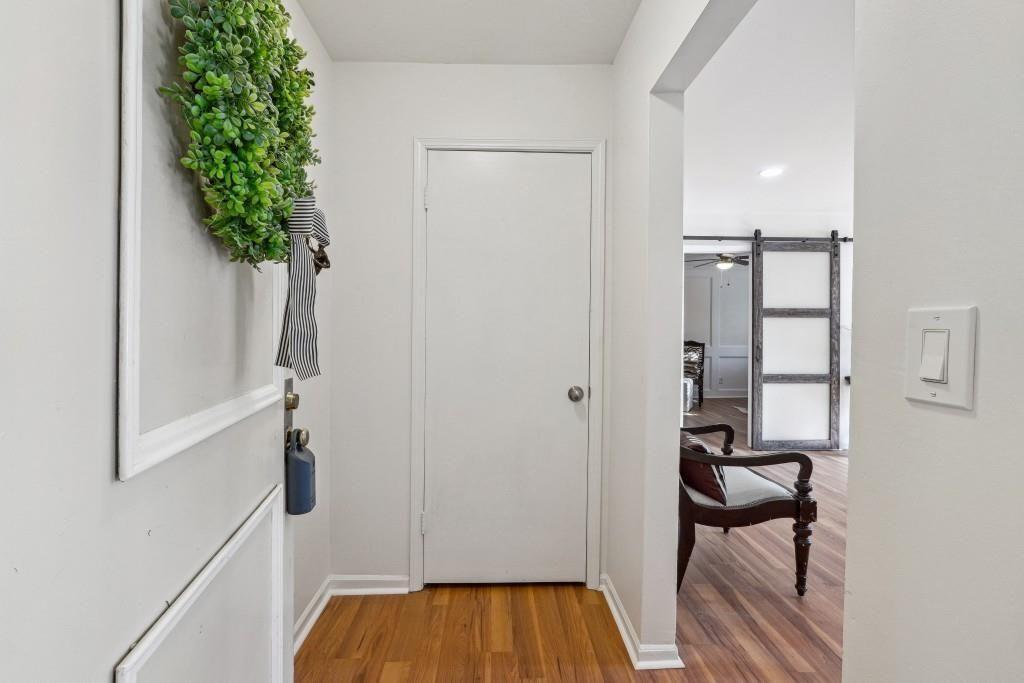 6851 Roswell Road, Unit N20 Sandy Springs, GA 30328 - Photo 2 of 39 Gallery Image 2