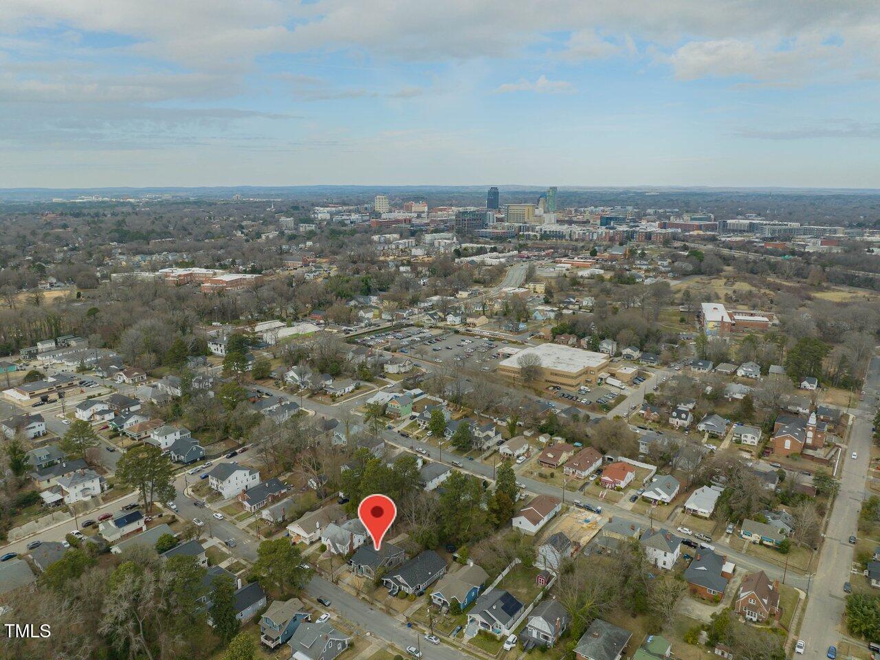 611 Dunbar Street Durham, NC 27701 - Photo 26 of 28 an aerial view of a houses