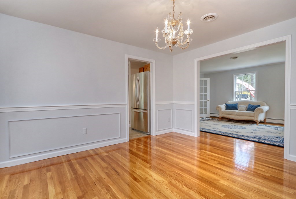 211 Forbes Road Westwood, MA 02090 - Photo 5 of 29 Gallery Image 5
