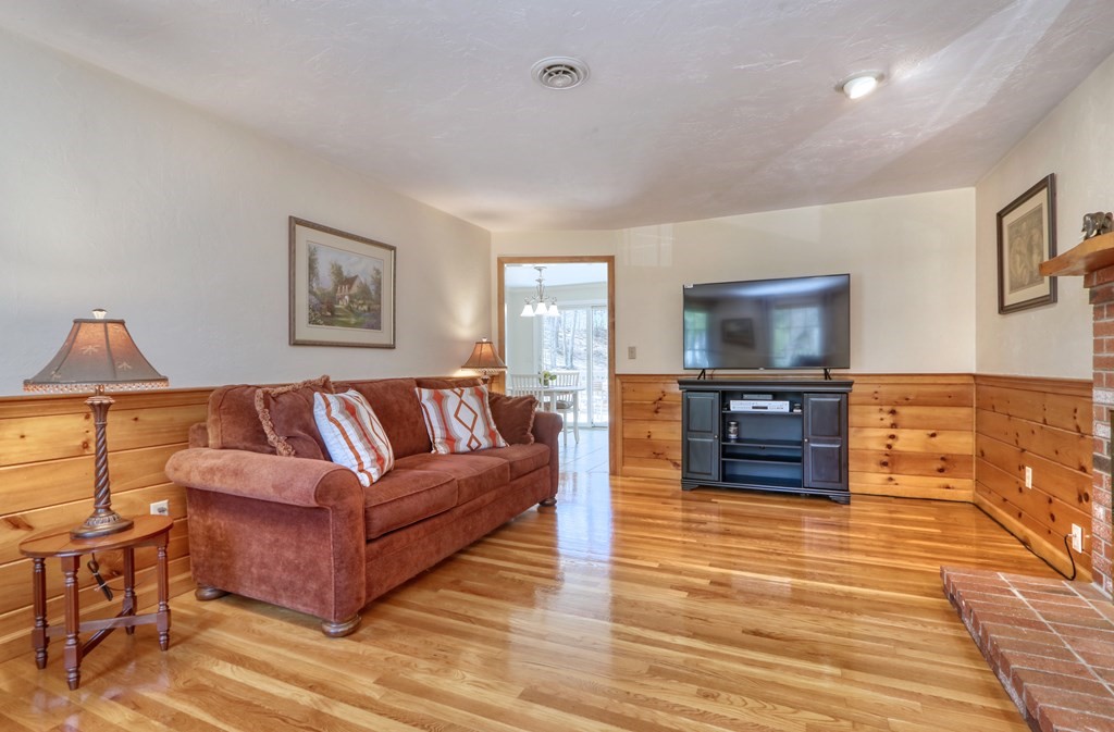 211 Forbes Road Westwood, MA 02090 - Photo 10 of 29 Gallery Image 10