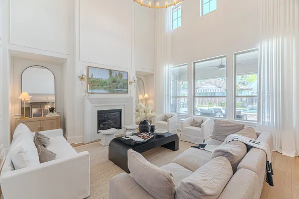 $790,000 | 414 Rowan Pine Court, Conroe, TX 77304