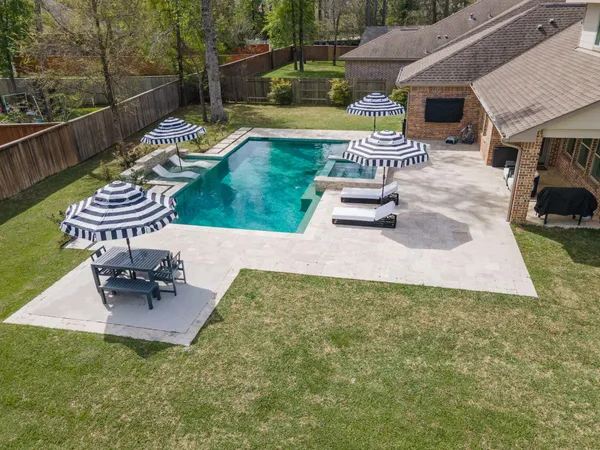 $790,000 | 414 Rowan Pine Court, Conroe, TX 77304