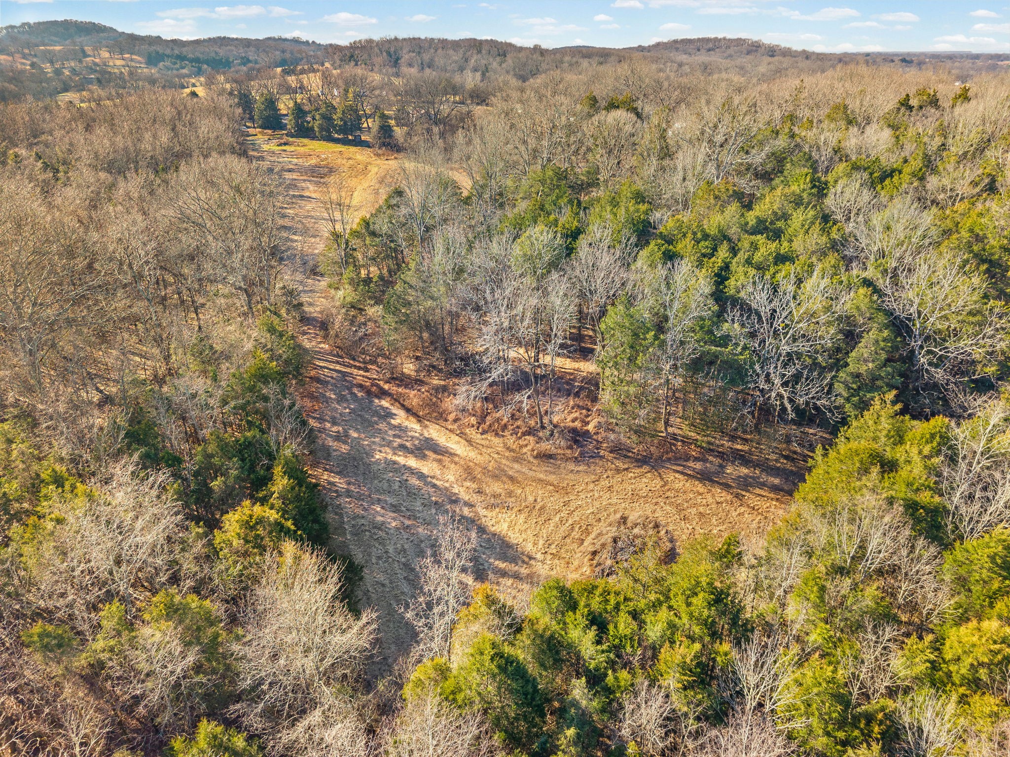 1061 Scott Road Bethpage, TN 37022 - Photo 27 of 32 a view of lake view and mountain view