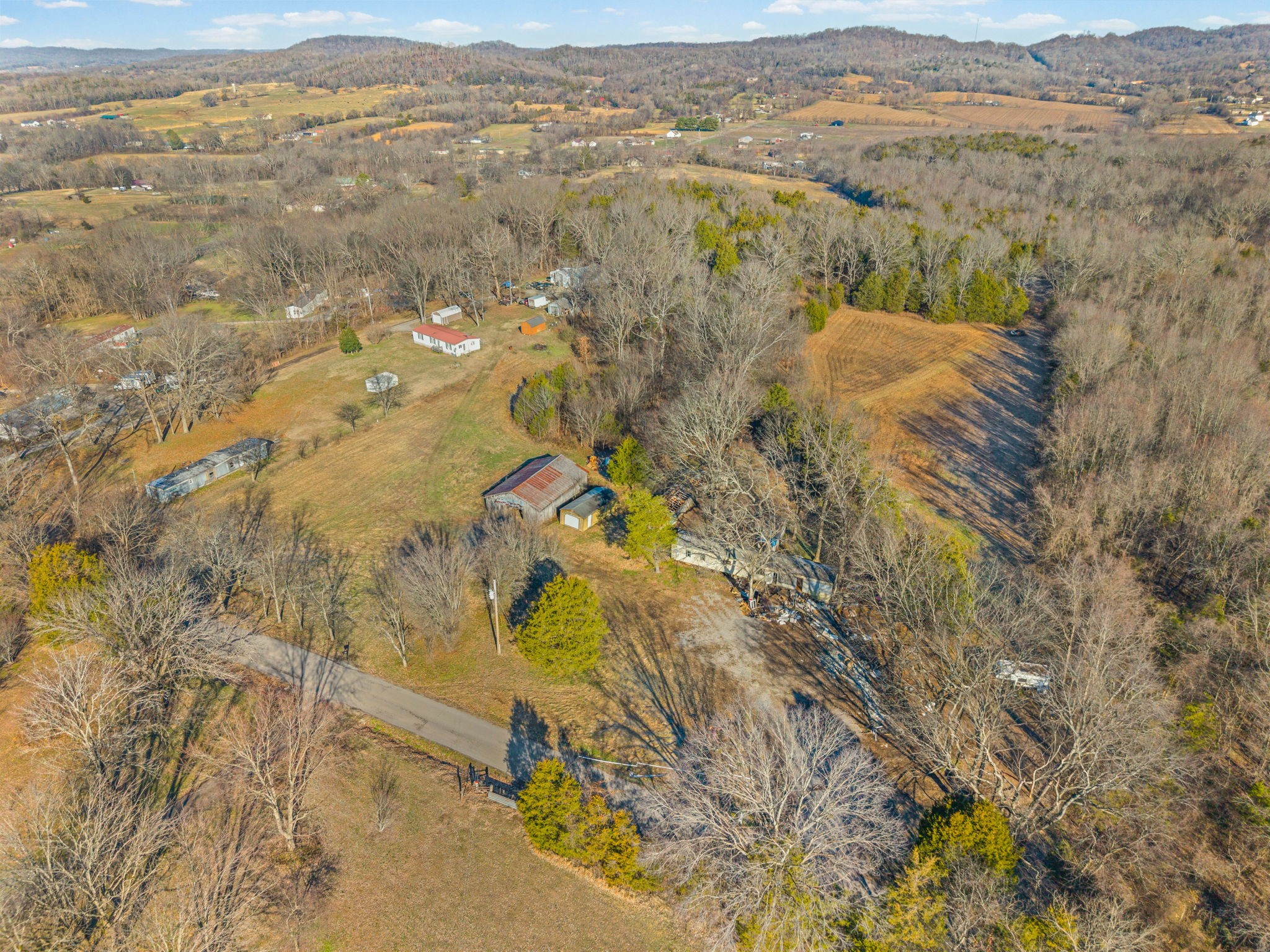 1061 Scott Road Bethpage, TN 37022 - Photo 4 of 32 a view of lake view and mountain view