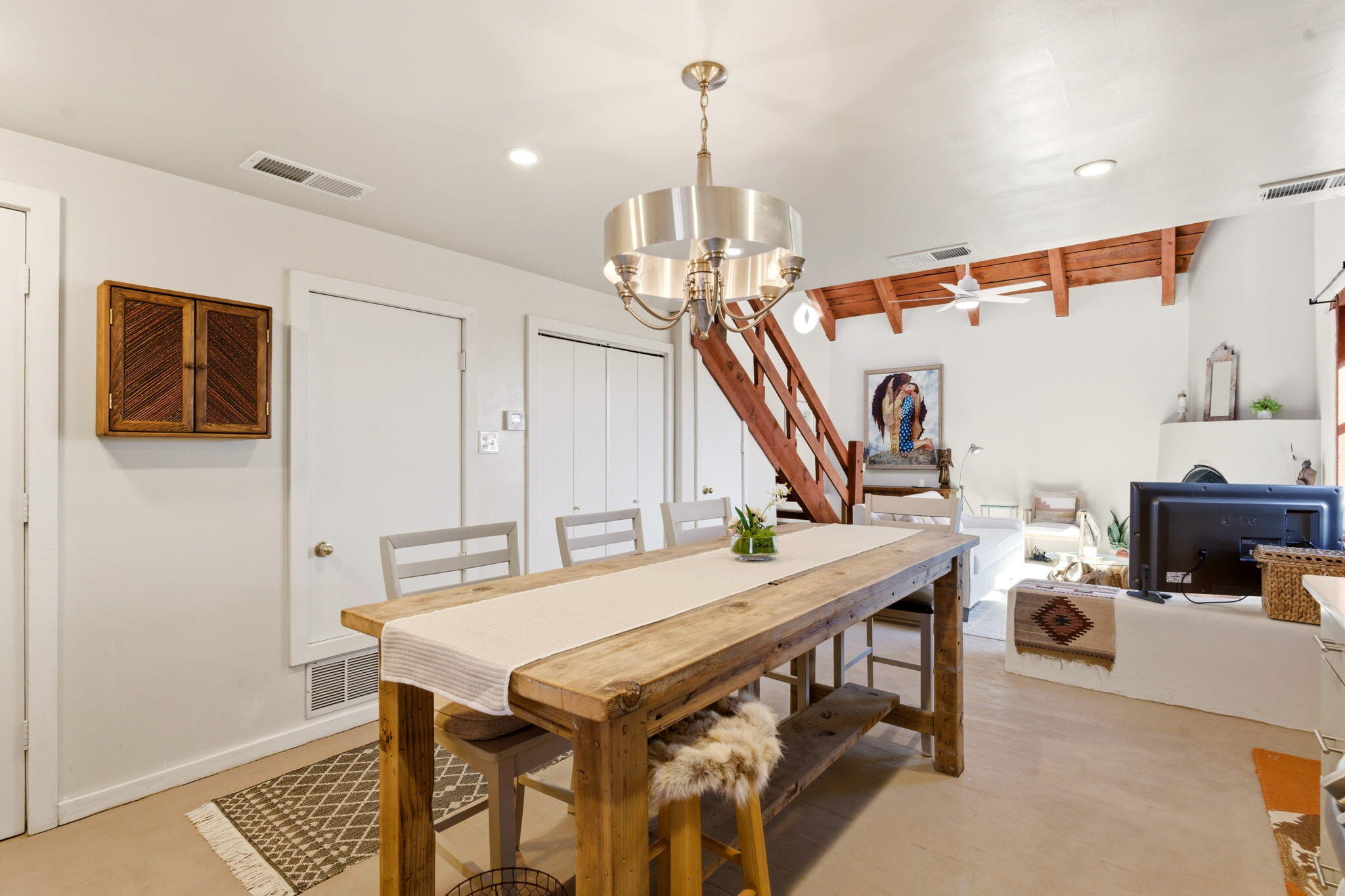 166 Sandia View Road Corrales, NM 87048 - Photo 6 of 24 Gallery Image 6