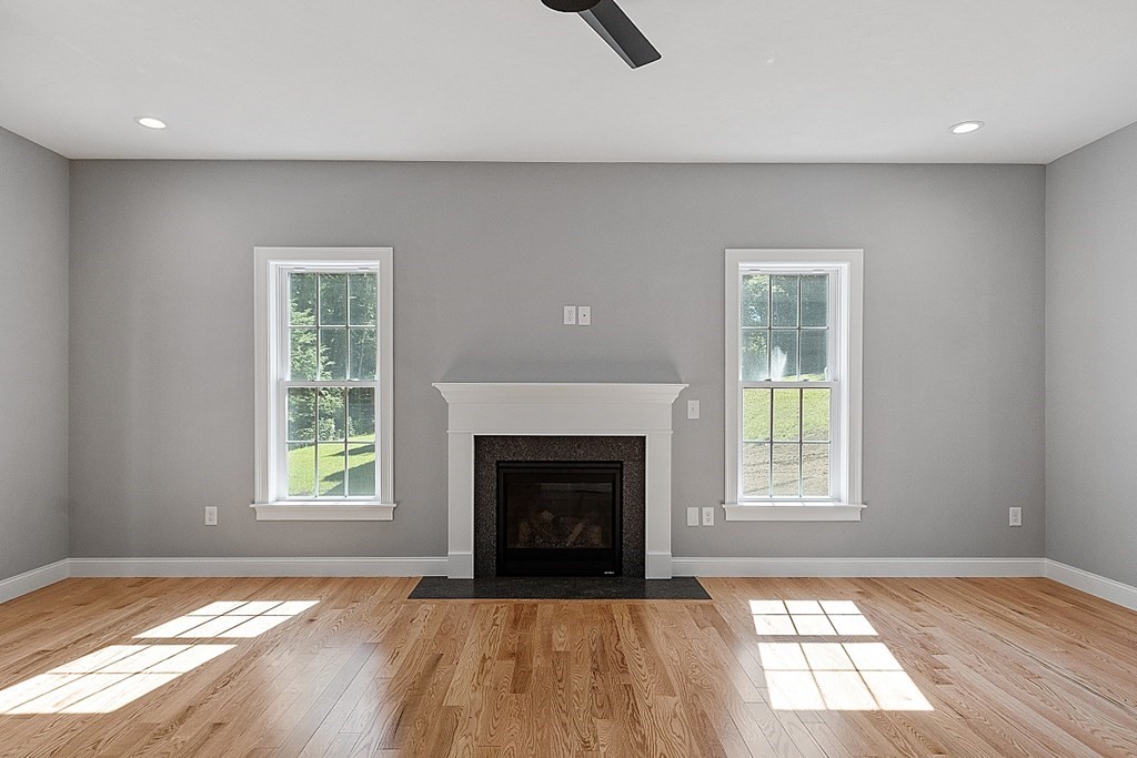 8 Robinson Road Pepperell, MA 01463 - Photo 10 of 40 Gallery Image 10