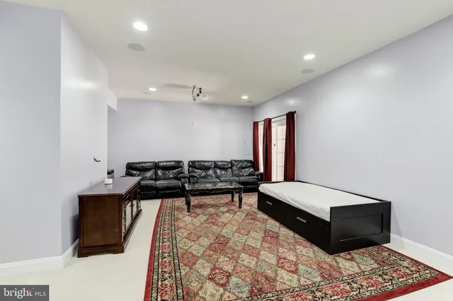 $3,800 | 43583 White Cap Terrace, Chantilly, VA 20152