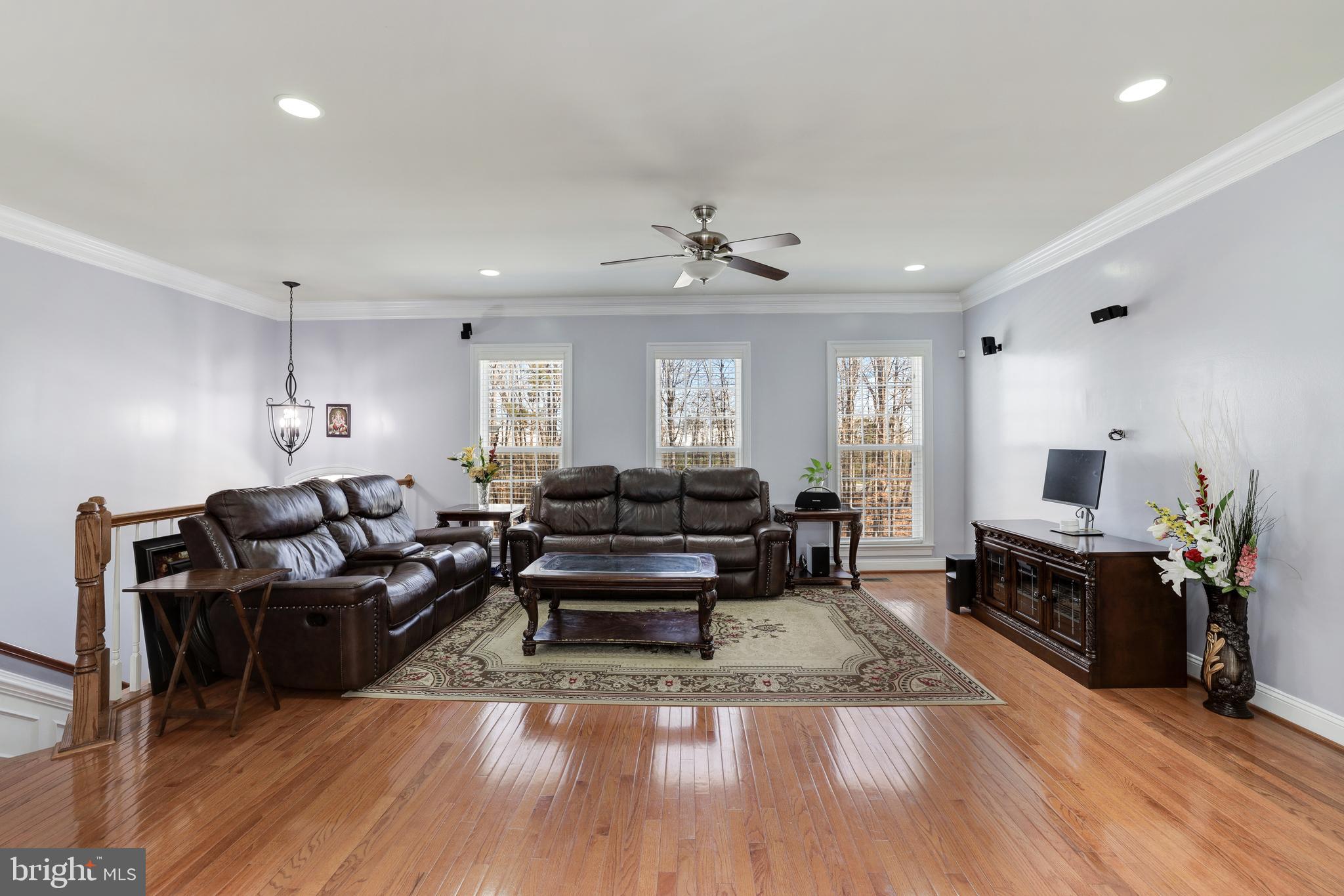 43583 White Cap Terrace Chantilly, VA 20152 - Photo 5 of 51