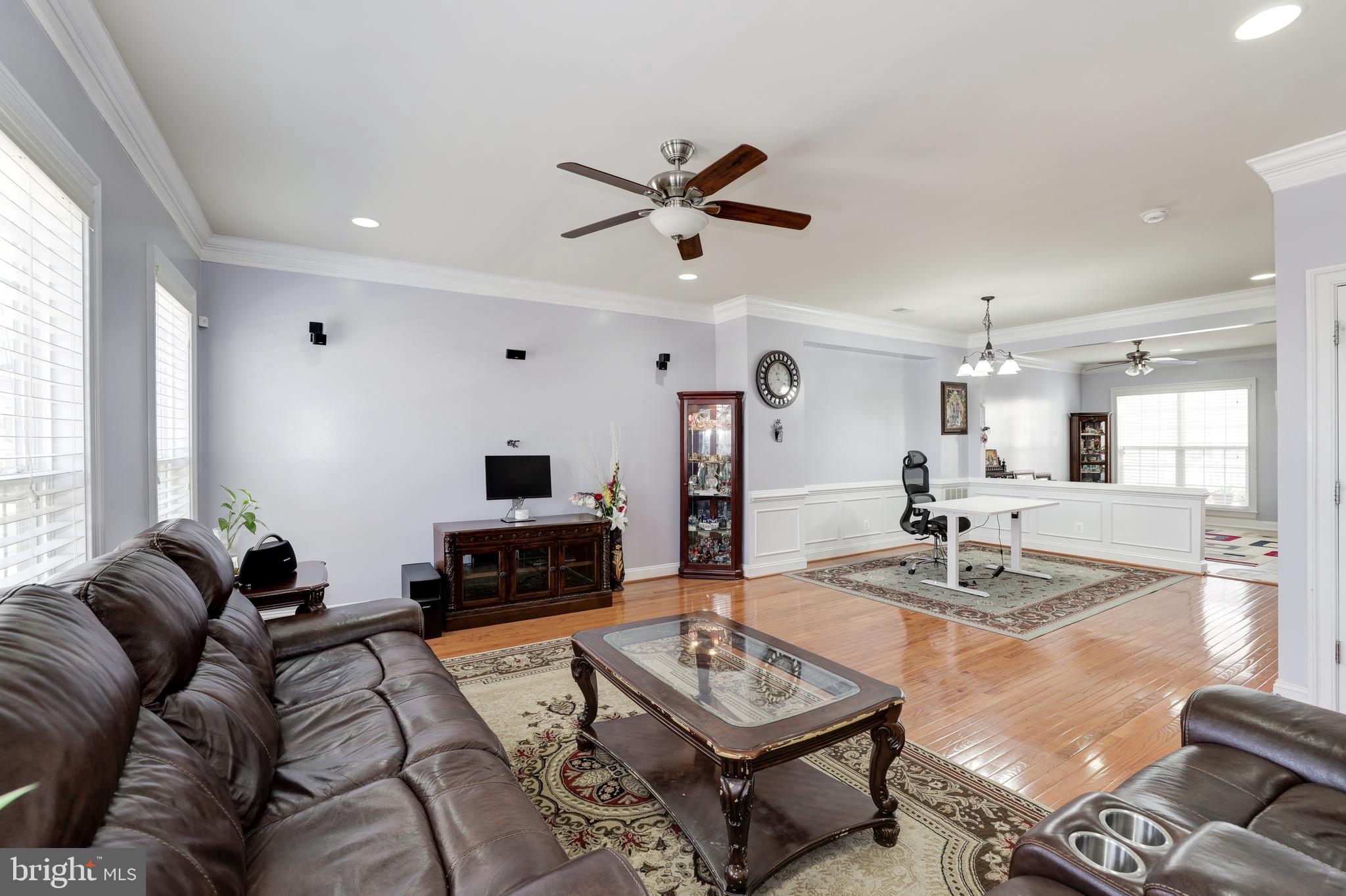 43583 White Cap Terrace Chantilly, VA 20152 - Photo 8 of 51