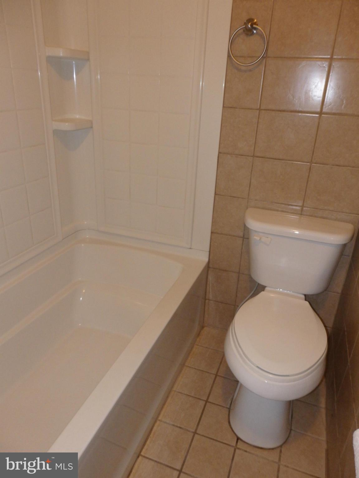 206 Center Street Frederick, MD 21701 - Photo 17 of 30 Full bath on the upper level