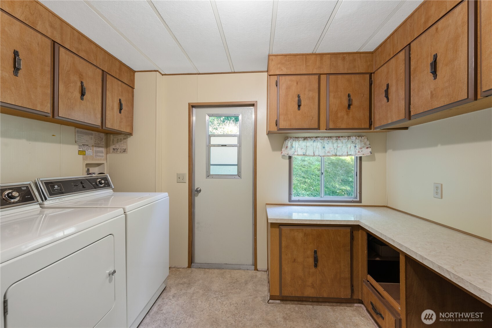 1445 Hazel Dell Road Castle Rock, WA 98611 - Photo 19 of 34 Gallery Image 19
