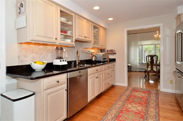 81 Fuller Pond Road, Unit 148 Middleton, MA 01949 - Photo 8 of 30 Gallery Image 8
