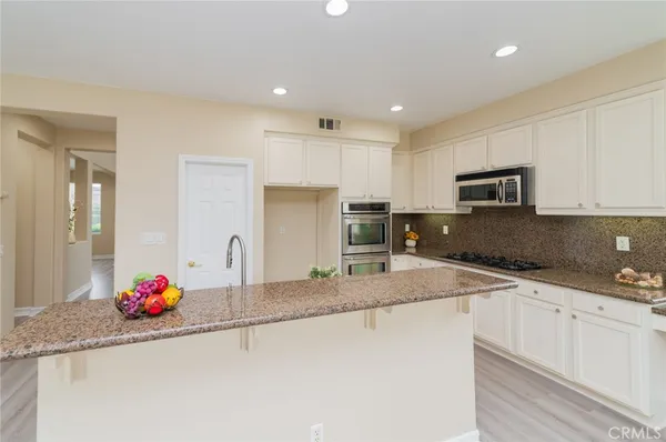 $978,000 | 13827 Buckhart Street, Eastvale, CA 92880