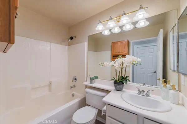 $978,000 | 13827 Buckhart Street, Eastvale, CA 92880