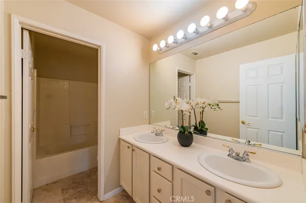 $978,000 | 13827 Buckhart Street, Eastvale, CA 92880