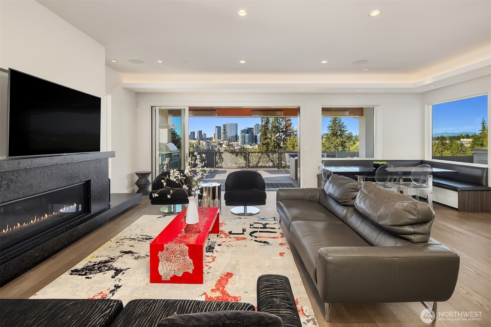 209 Northside Road Bellevue, WA 98004 - Photo 13 of 40