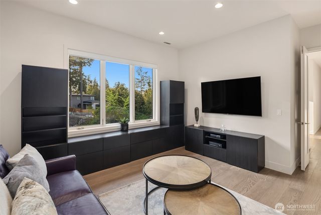 $8,500,000 | 209 Northside Road, Bellevue, WA 98004