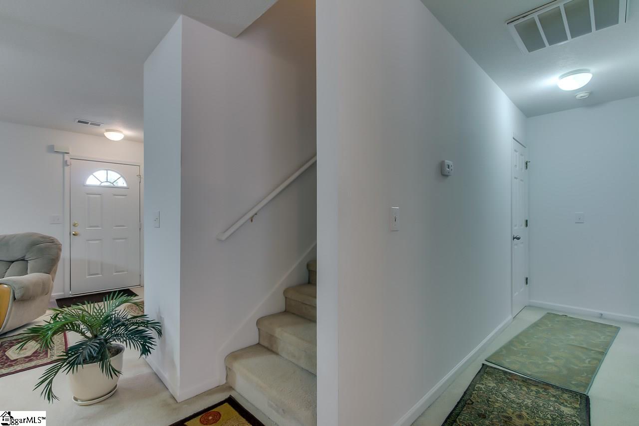 121 Radcliff Way Anderson, SC 29621 - Photo 8 of 22 Gallery Image 8