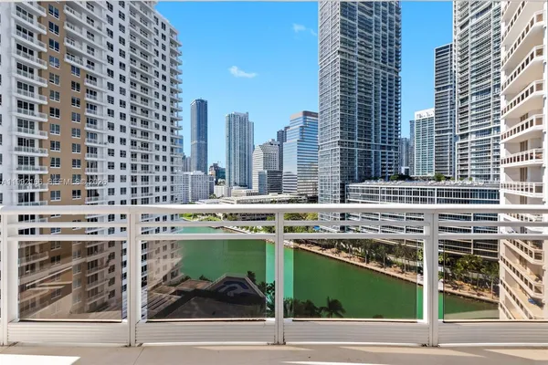 $6,050 | 901 Brickell Key Boulevard, Unit 1609, Miami, FL 33131