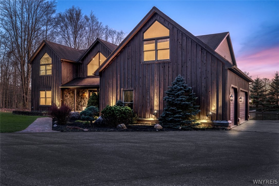 7562 Eddy Road Boston, NY 14033 - Photo 1 of 1 ORCHARD PARK SCHOOLS OVER 9 ACRES 3 CAR GARAGE RAD