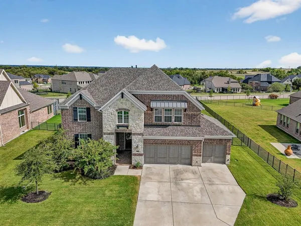 $625,000 | 1420 Wolf Ridge Run, Gunter, TX 75058