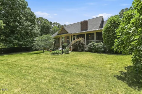 $1,250,000 | 3700 Laurel Hills Road, Raleigh, NC 27612