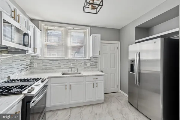 $1,900 | 922 Granite Street, Philadelphia, PA 19124