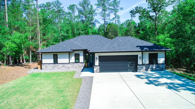 $499,900 | 217 Cove Point Lane, McCormick, SC 29835
