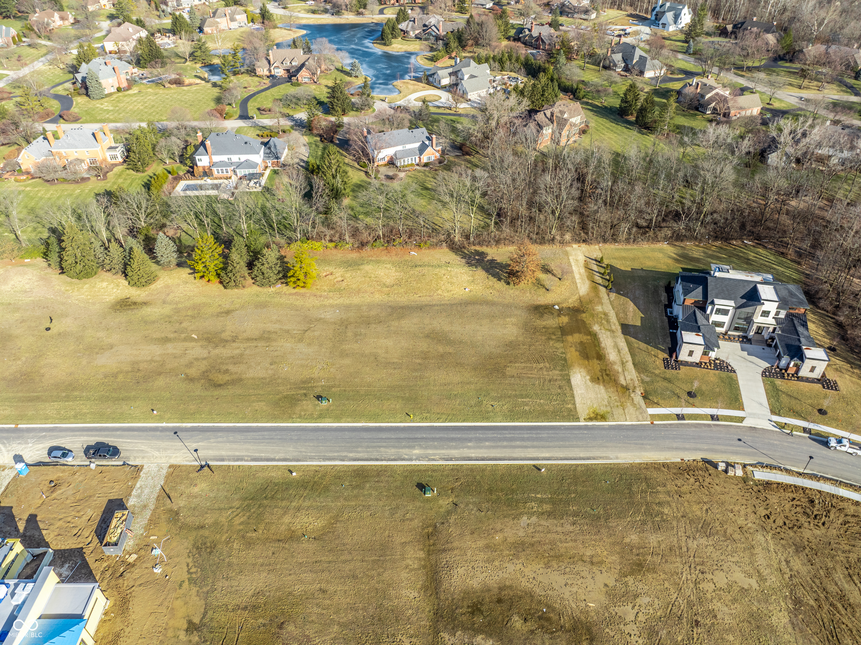 1616 Asherwood Lane Carmel, IN 46032 - Photo 4 of 24