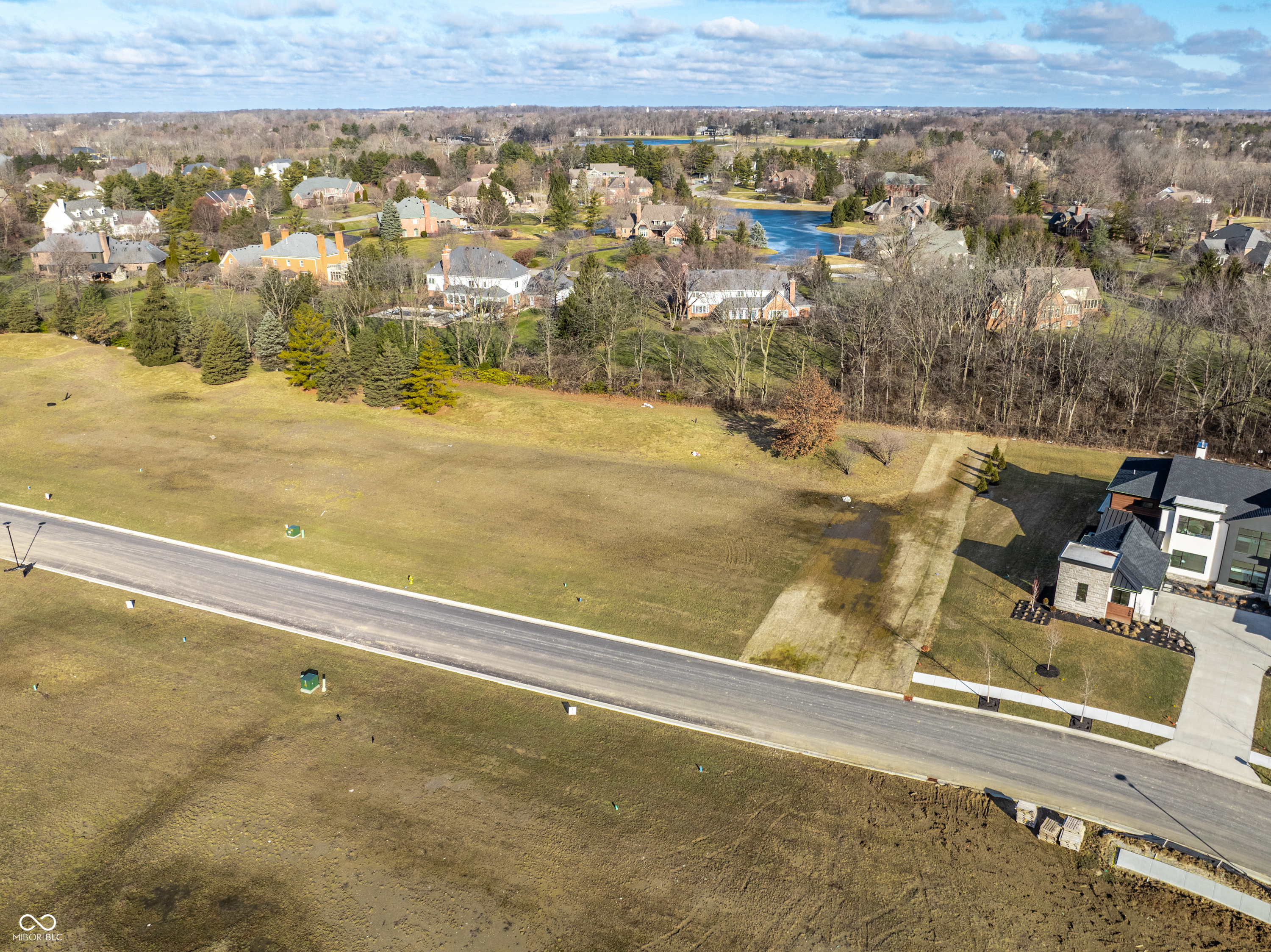 1616 Asherwood Lane Carmel, IN 46032 - Photo 8 of 24