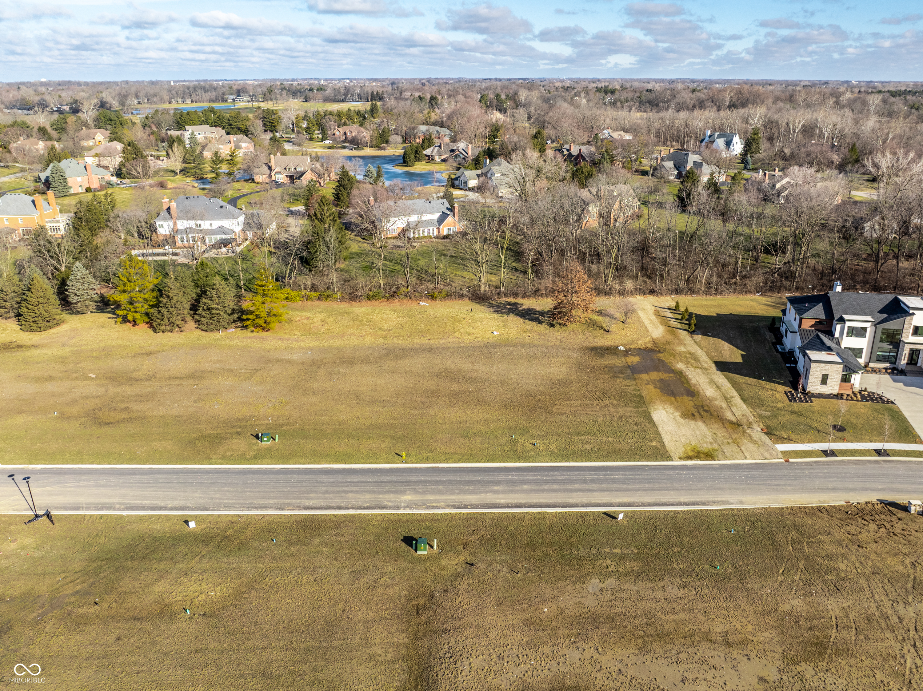 1616 Asherwood Lane Carmel, IN 46032 - Photo 9 of 24