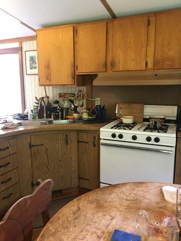 221 Thompson Road Conway, MA 01341 - Photo 13 of 17 Gallery Image 13
