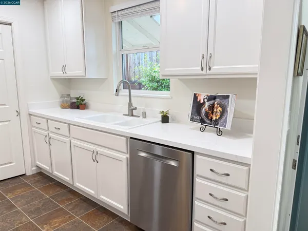 $725,000 | 134 High Street, Martinez, CA 94553