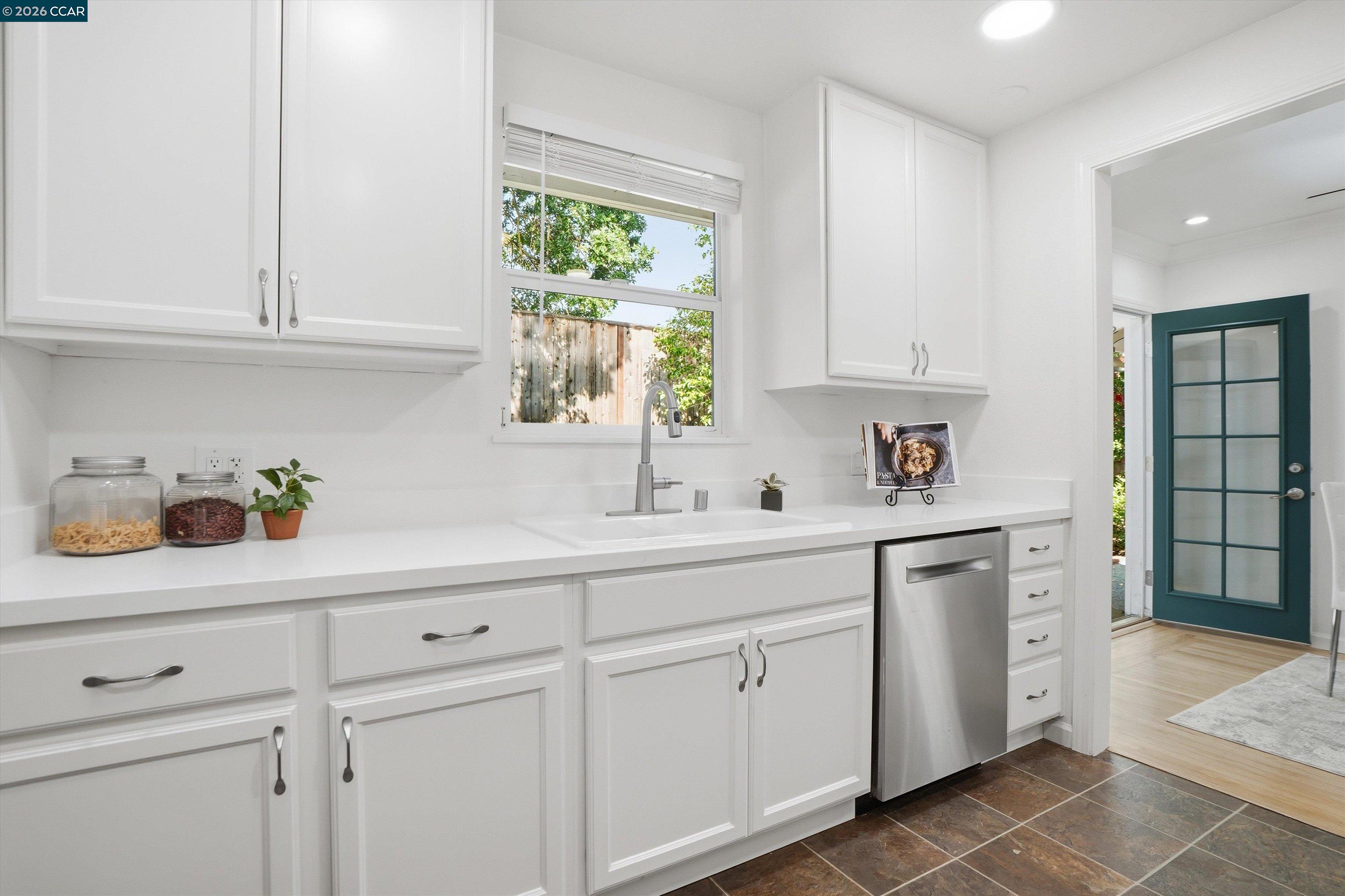134 High Street Pacheco, CA 94553 - Photo 9 of 34