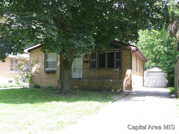 2432 South 4th Street Springfield, IL 62703 - Photo 1 of 14