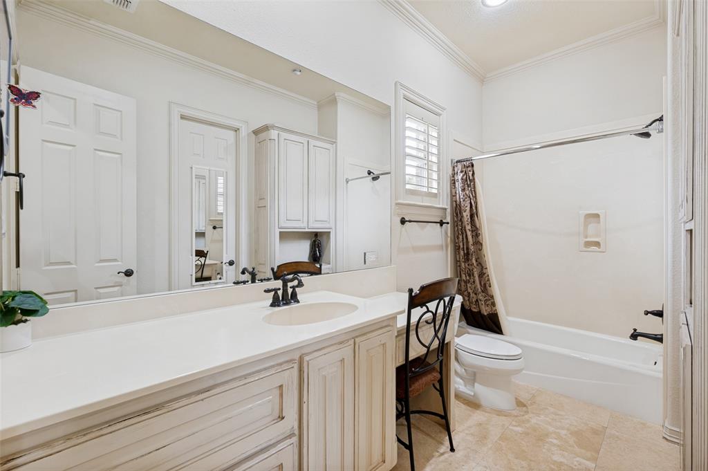 1634 Oak Ridge Drive Corinth, TX 76210 - Photo 26 of 40