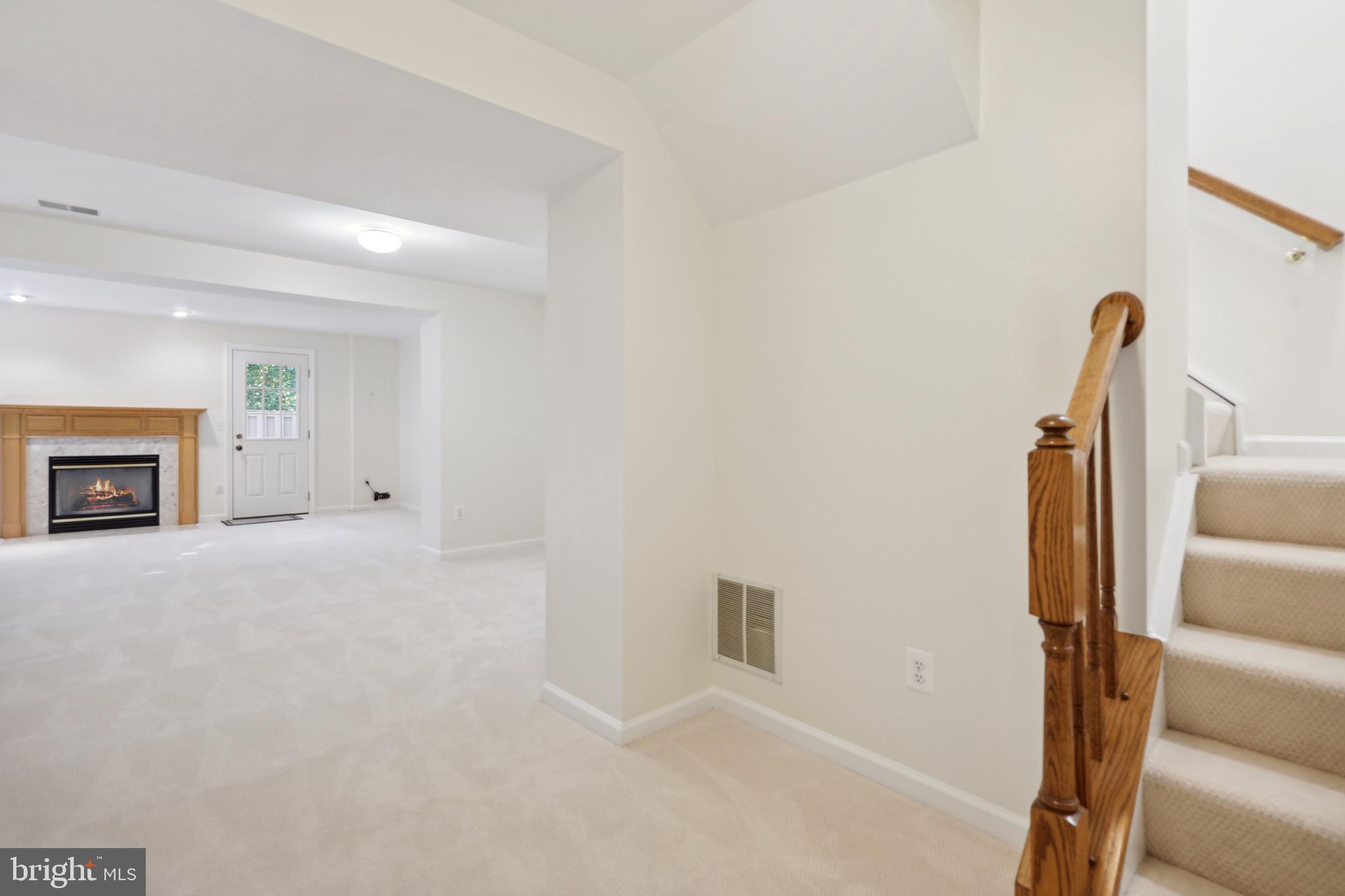 7728 Effingham Square Alexandria, VA 22315 - Photo 24 of 34 Lower Level