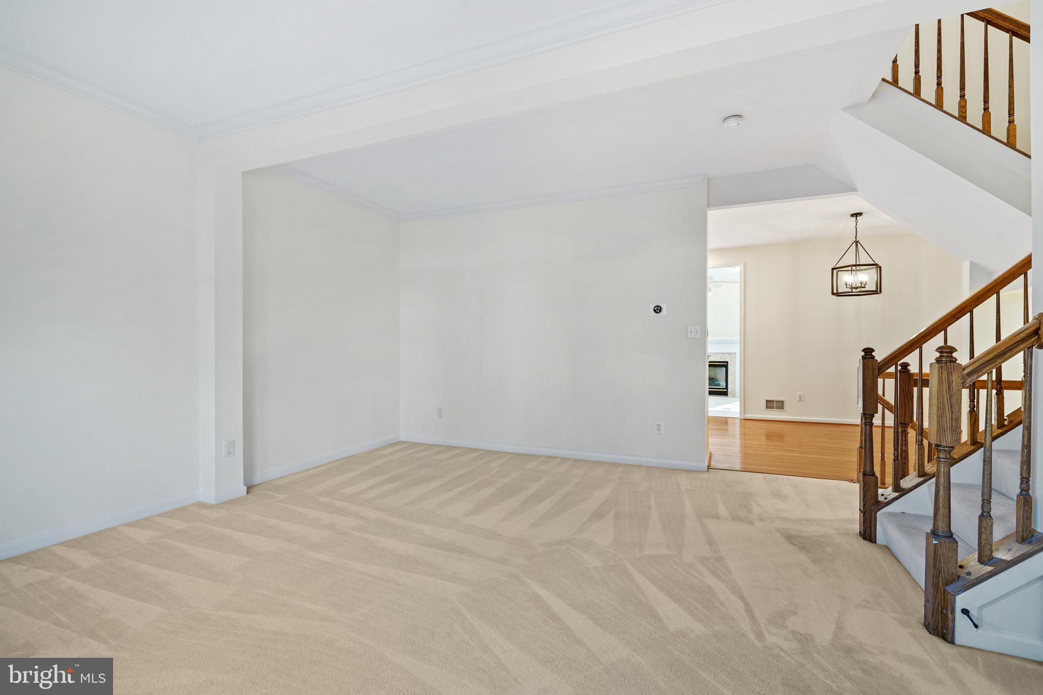 7728 Effingham Square Alexandria, VA 22315 - Photo 5 of 34 Front Entry Living Room