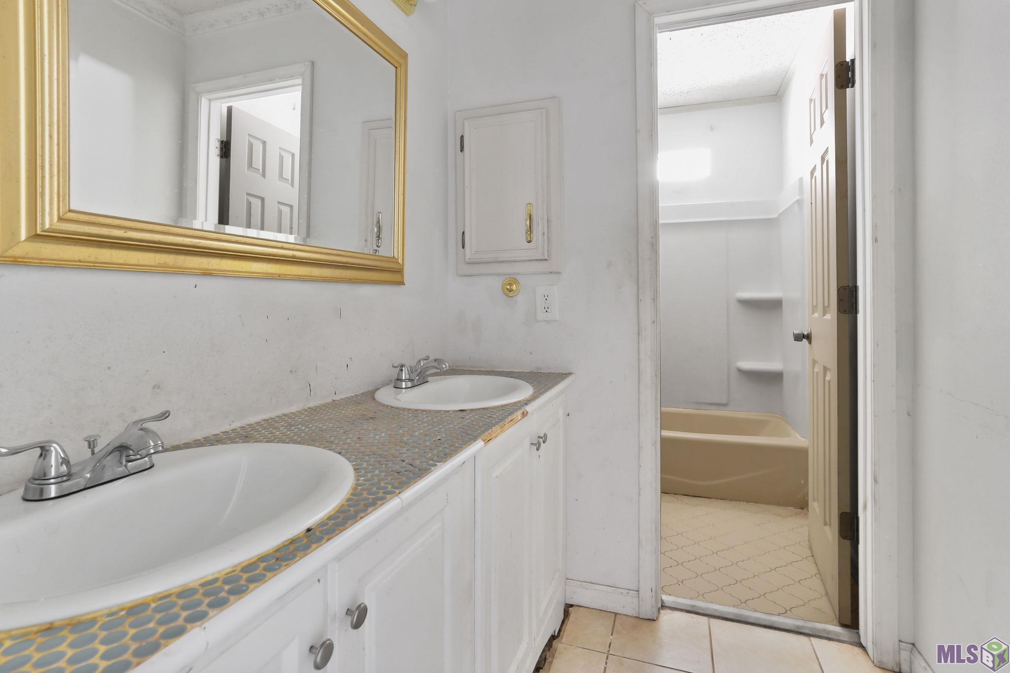 1425 Shadybrook Drive Baton Rouge, LA 70816 - Photo 13 of 16