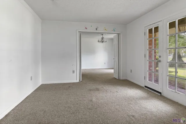 $199,900 | 1425 Shadybrook Drive, Baton Rouge, LA 70816