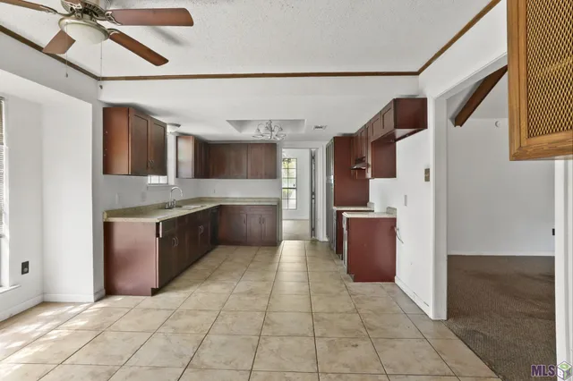 $199,900 | 1425 Shadybrook Drive, Baton Rouge, LA 70816