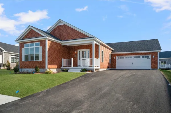 $899,000 | 19 Caddy’s Corner, South Kingstown, RI 02879