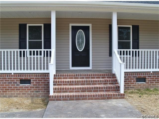 8670 Rock Cedar Road New Kent, VA 23124 - Photo 2 of 22 Gallery Image 2